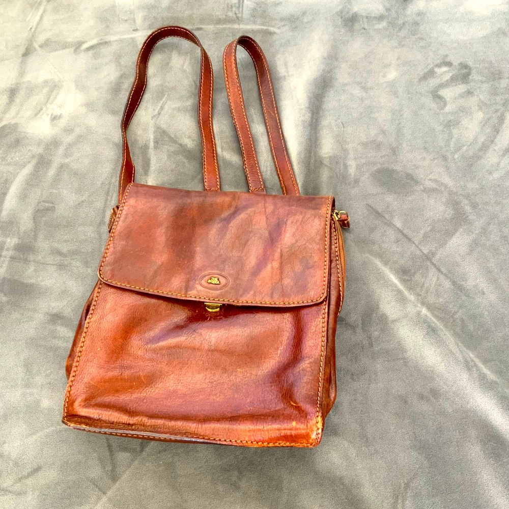 The Bridge Fiereze designer brown leather backpack. Soft/sturdy structure.